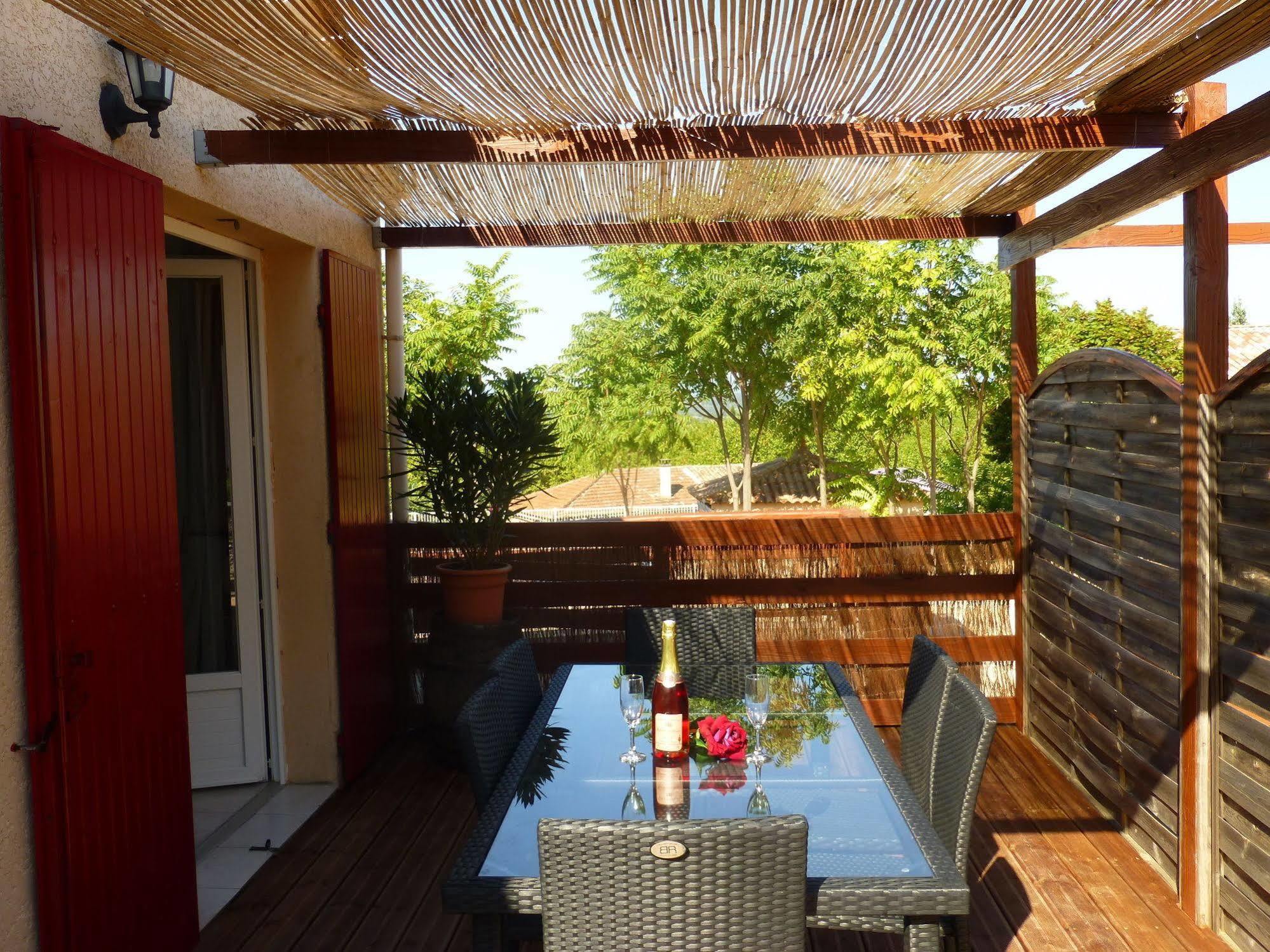 Mont Bouquet Lodge-Residence Hoteliere Brouzet-les-Ales Exterior foto